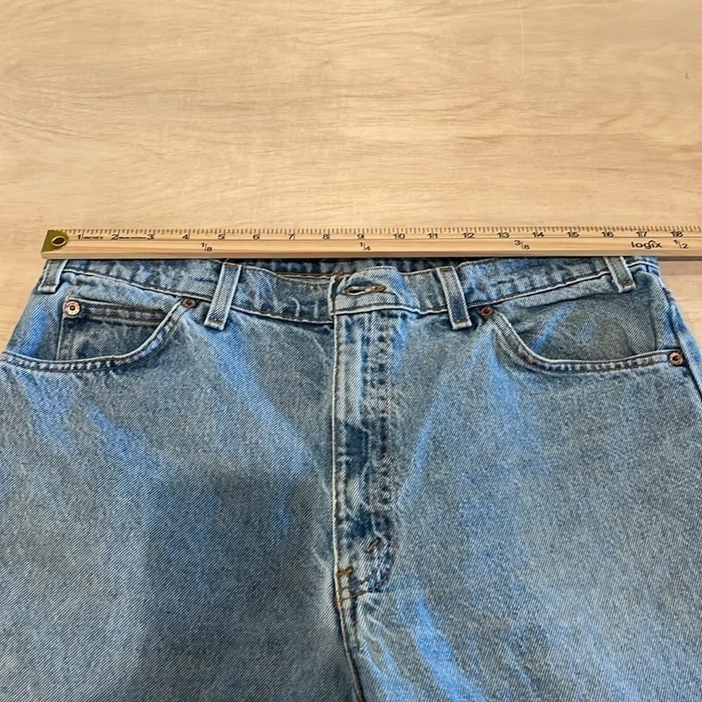 Men’s 90s vintage Levi’s 550, 36 x 32
